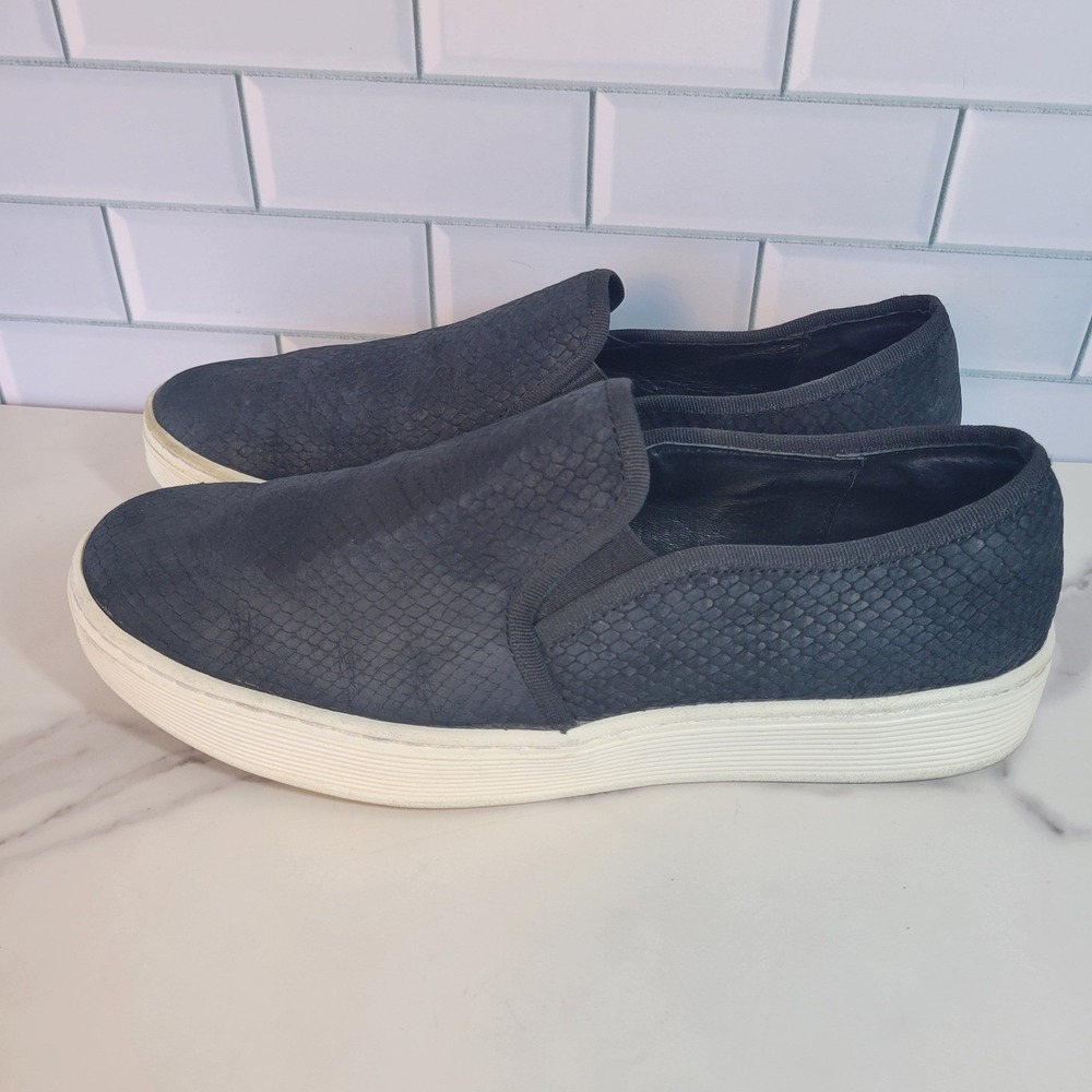 Sofft Somers Womens Black Snakeskin Leather Slip‎ On Sneakers Platform Size 9